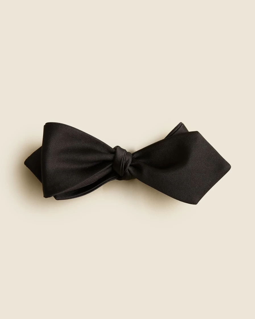 J.Crew Men's Black English Satin Point Bow Tie for Formal Occasions