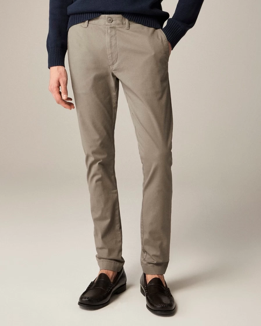 J.Crew Men's 250 Skinny-Fit Stretch Chino Pants in Mushroom