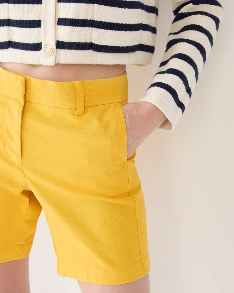 J.Crew Women's 7" Stretch Chino Shorts in Bright Cumin | Comfortable & Styletic