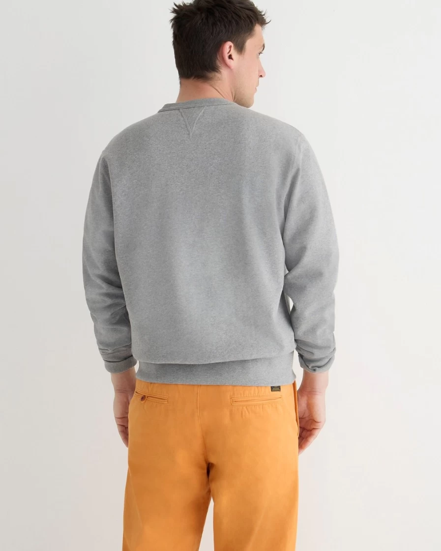 J.Crew Men's Wallace & Barnes Varsity Graphic Sweatshirt in Hthr Vintage Graphic