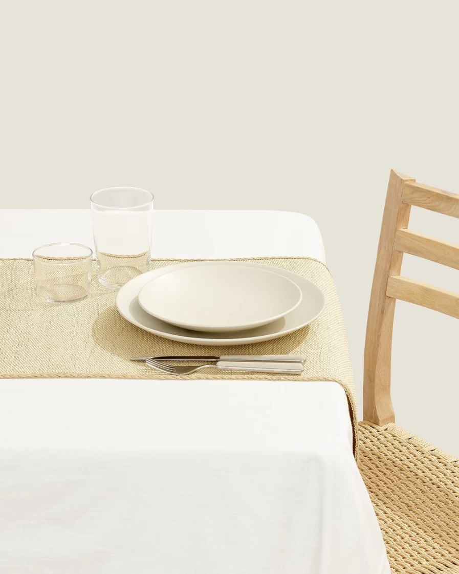 J.Crew Raffia Woven Table Runner - Elegant Natural Fiber Dining Decor