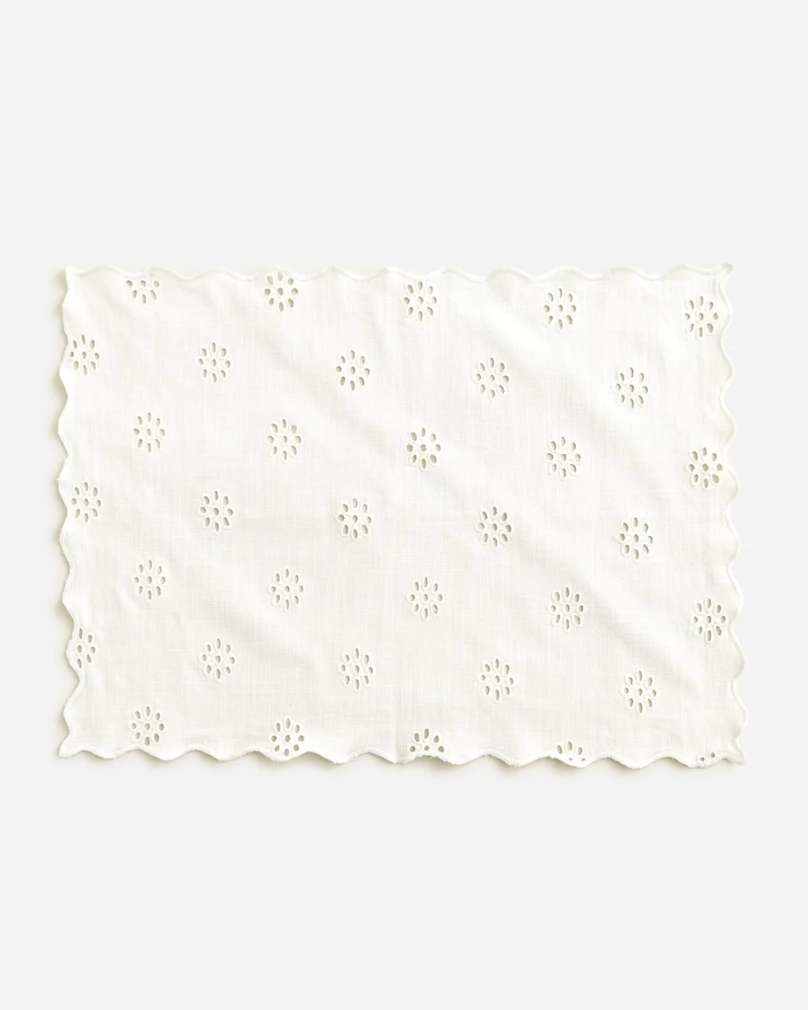 J.Crew White Eyelet Place Mats Set of Four for Dining Table Decor