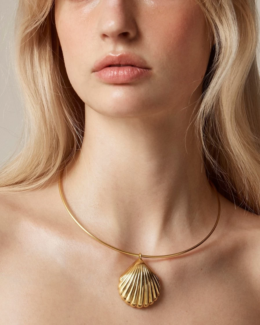 J.Crew Women's Burnished Gold Metallic Shell Collar Necklace