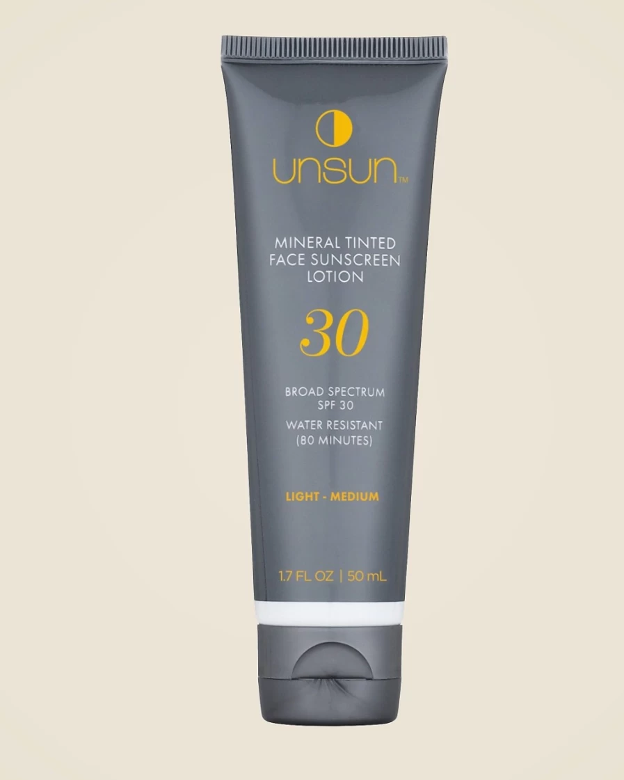 J.Crew Mineral Tinted Sunscreen Lotion SPF 30 - Natural Shade, Lightweight Face Protection