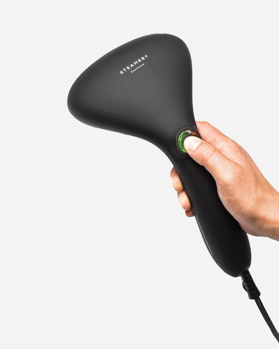 J.Crew Black Steamery Cirrus 2 Garment Steamer for Clothes Care and Wrinkle Removal