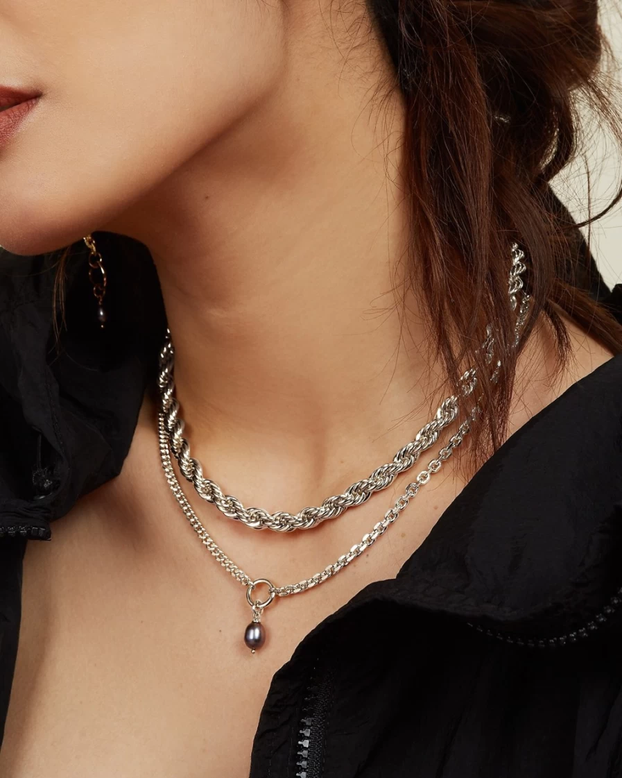 J.Crew Women's Silver Lady Grey XL Rope Chain Necklace