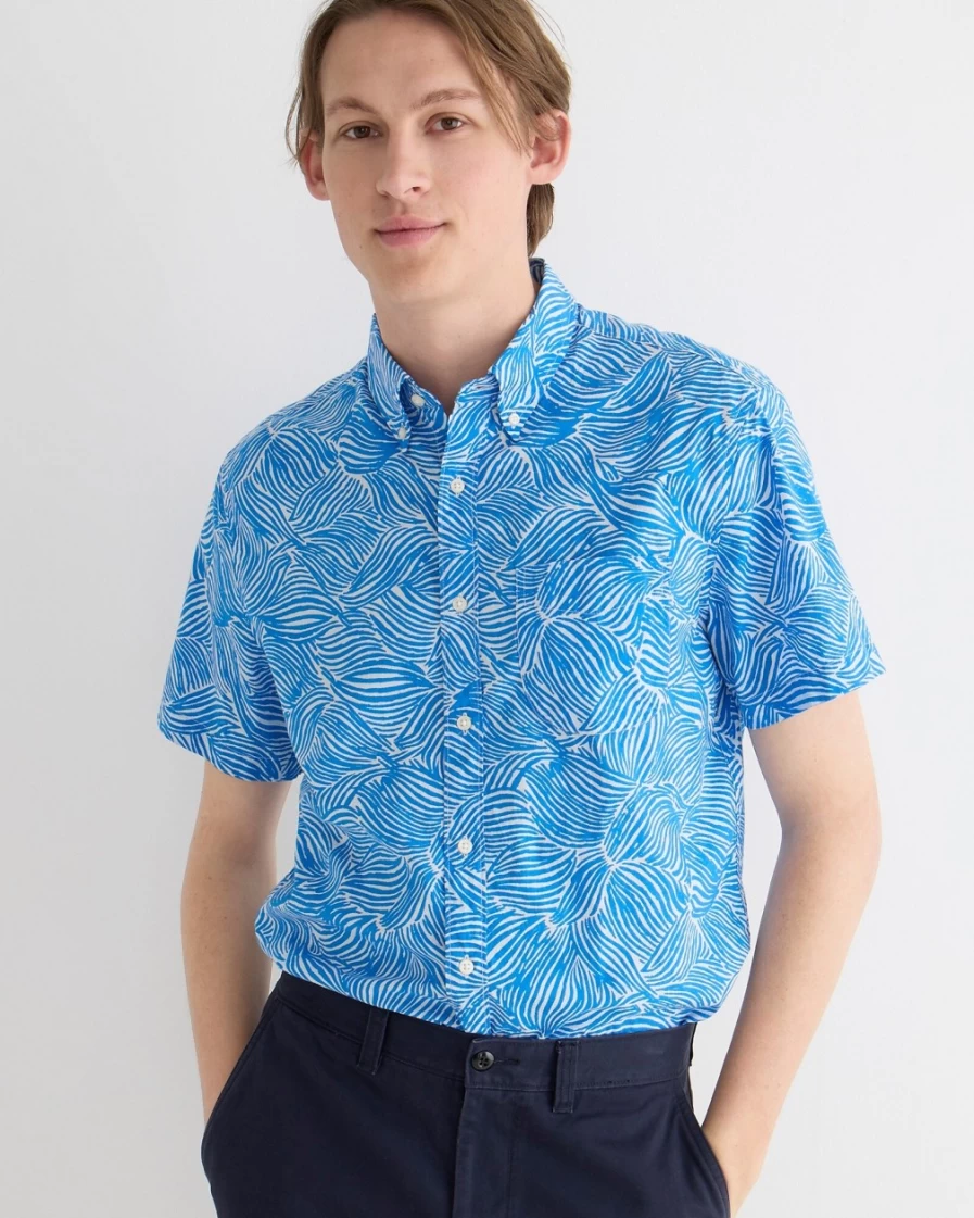 J.Crew Men's Short-Sleeve Slub Cotton Shirt in Wave Lines White Blue