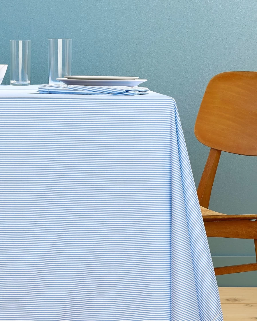 J.Crew Pale Seascape Seersucker Striped Tablecloth – Heritage Design
