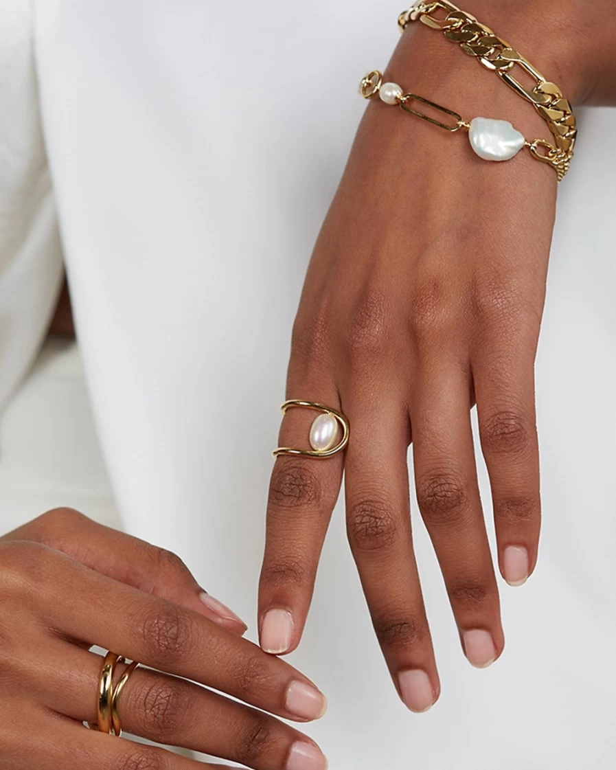 J.Crew Women's Gold-Tone Lady Grey Pearl Swerve Ring